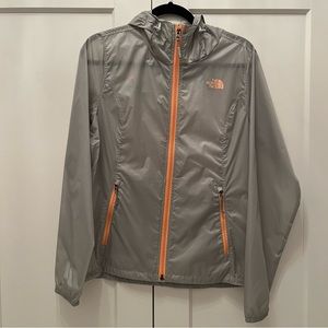 The North Face
Cyclone Water Repellent Rain Jacket Windbreaker Gray/Peach Size M